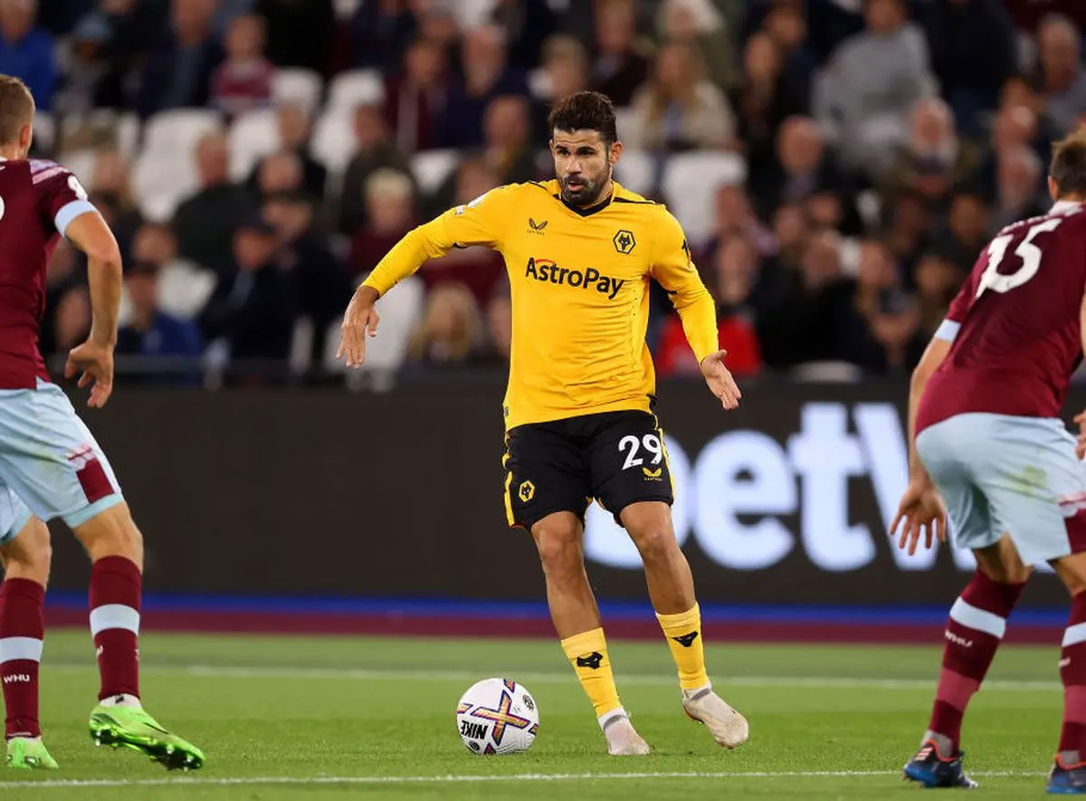 Sự có mặt của Diego Costa chưa giúp Wolves thoát ra khỏi khủng hoảng