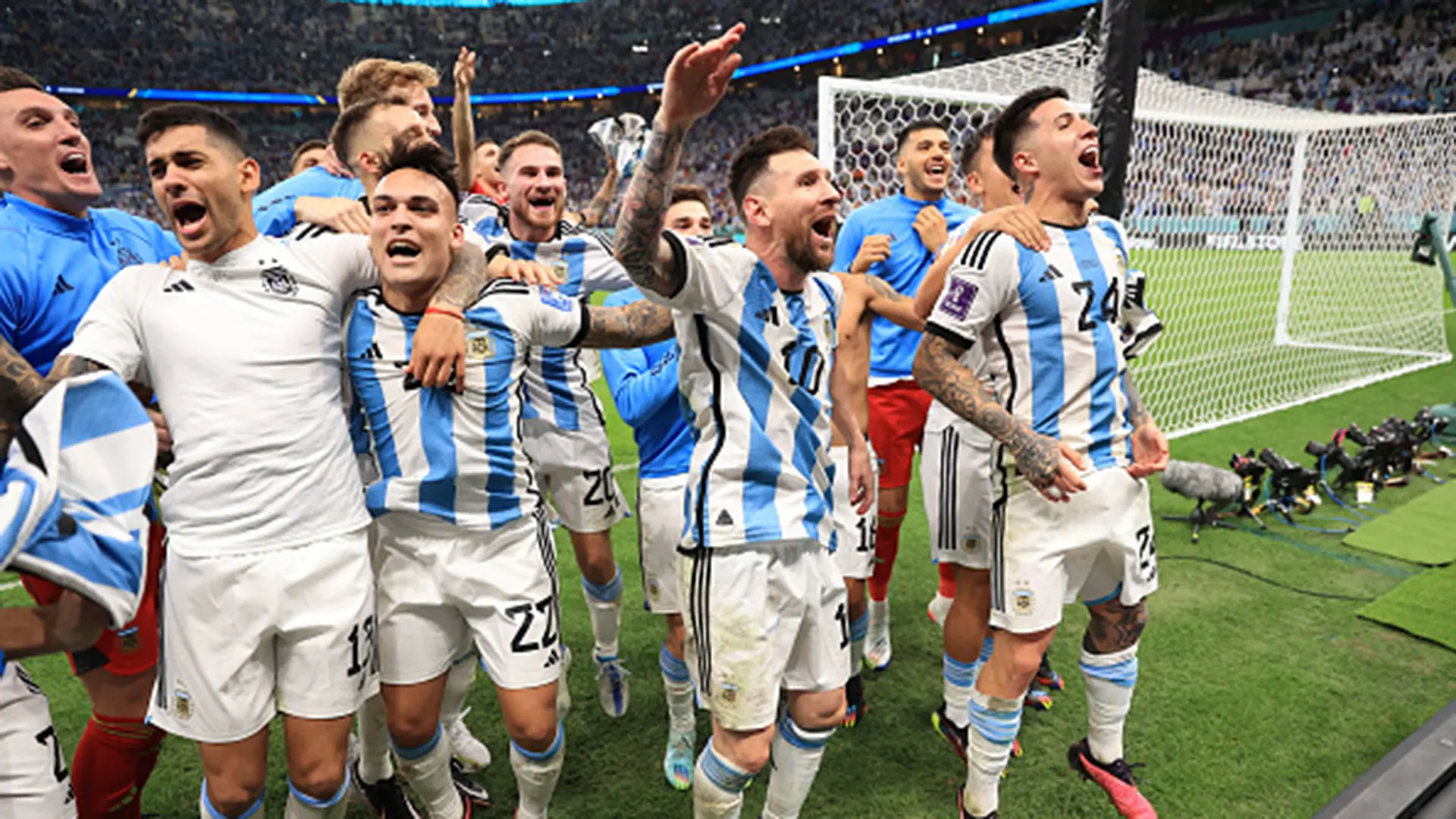 ĐT Argentina xuất sắc giành quyền vào chơi ở vòng bán kết