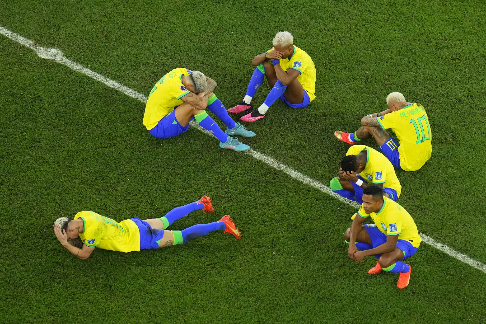 ĐT Brazil thêm một lần nữa lỡ hẹn với Cup vàng thế giới