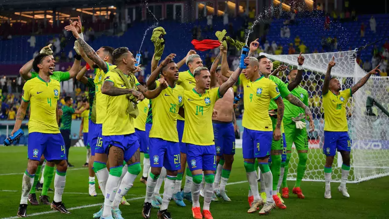 Tất cả 26 cầu thủ của ĐT Brazil đều đã ra sân ở World Cup năm nay