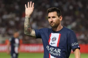 Messi sẽ tiếp tục gắn bó với PSG