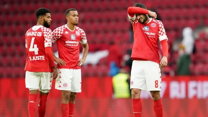 Mainz 05 đang khủng hoảng phong độ