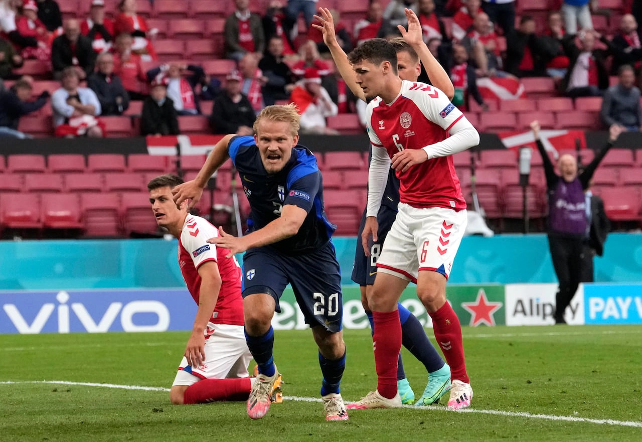 Phần Lan từng tạo ra cú sốc trước Đan Mạch ở Euro 2020 với lối chơi đầy lỳ lợm