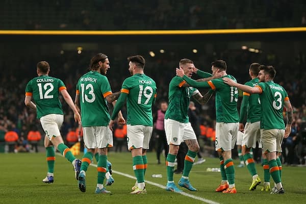 Soi kèo hiệp 1 trận Ireland vs Latvia 