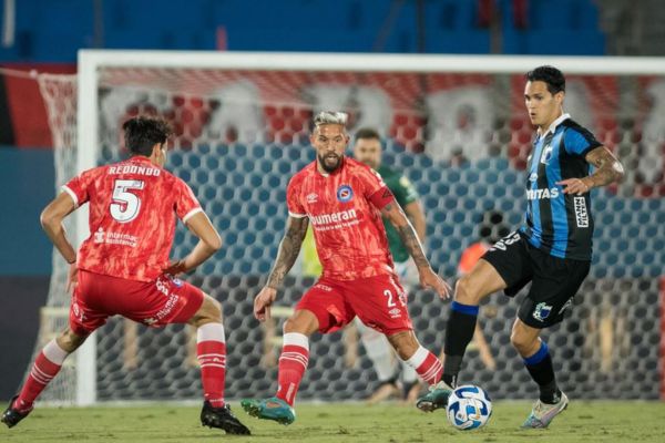 Phong độ giữa Argentinos Jrs vs Liverpool Montevideo
